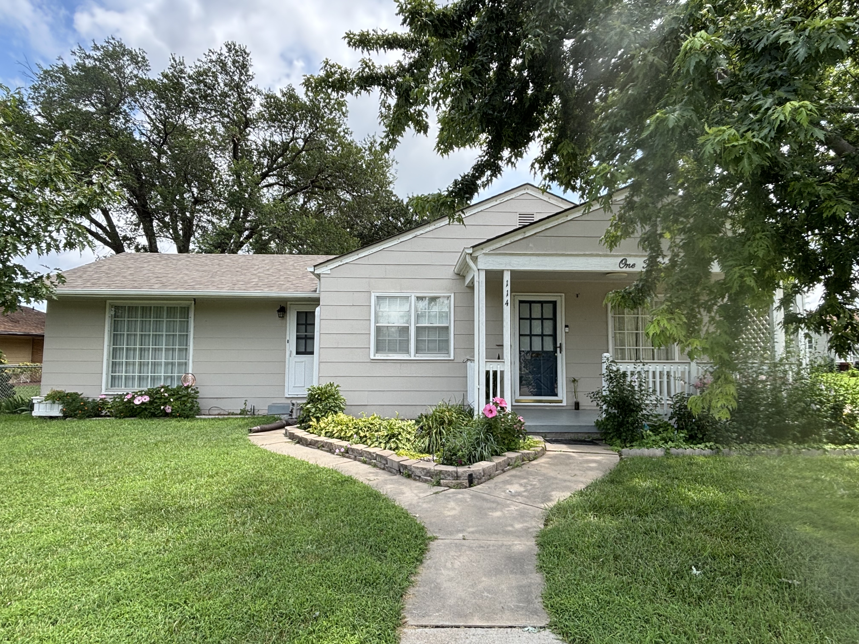 114 North Carrie Street